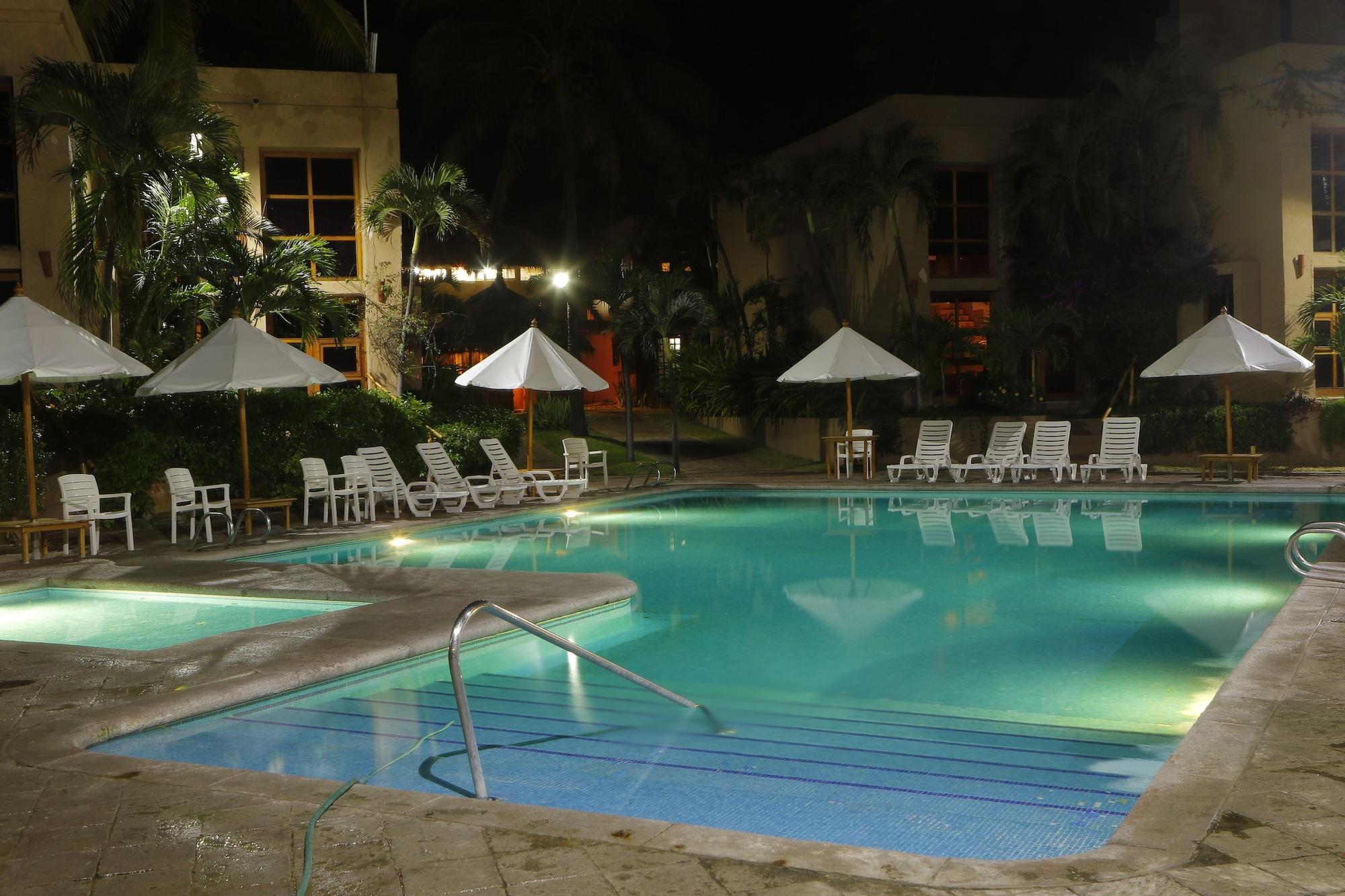 Villas El Rancho Green Resort Mazatlán Extérieur photo